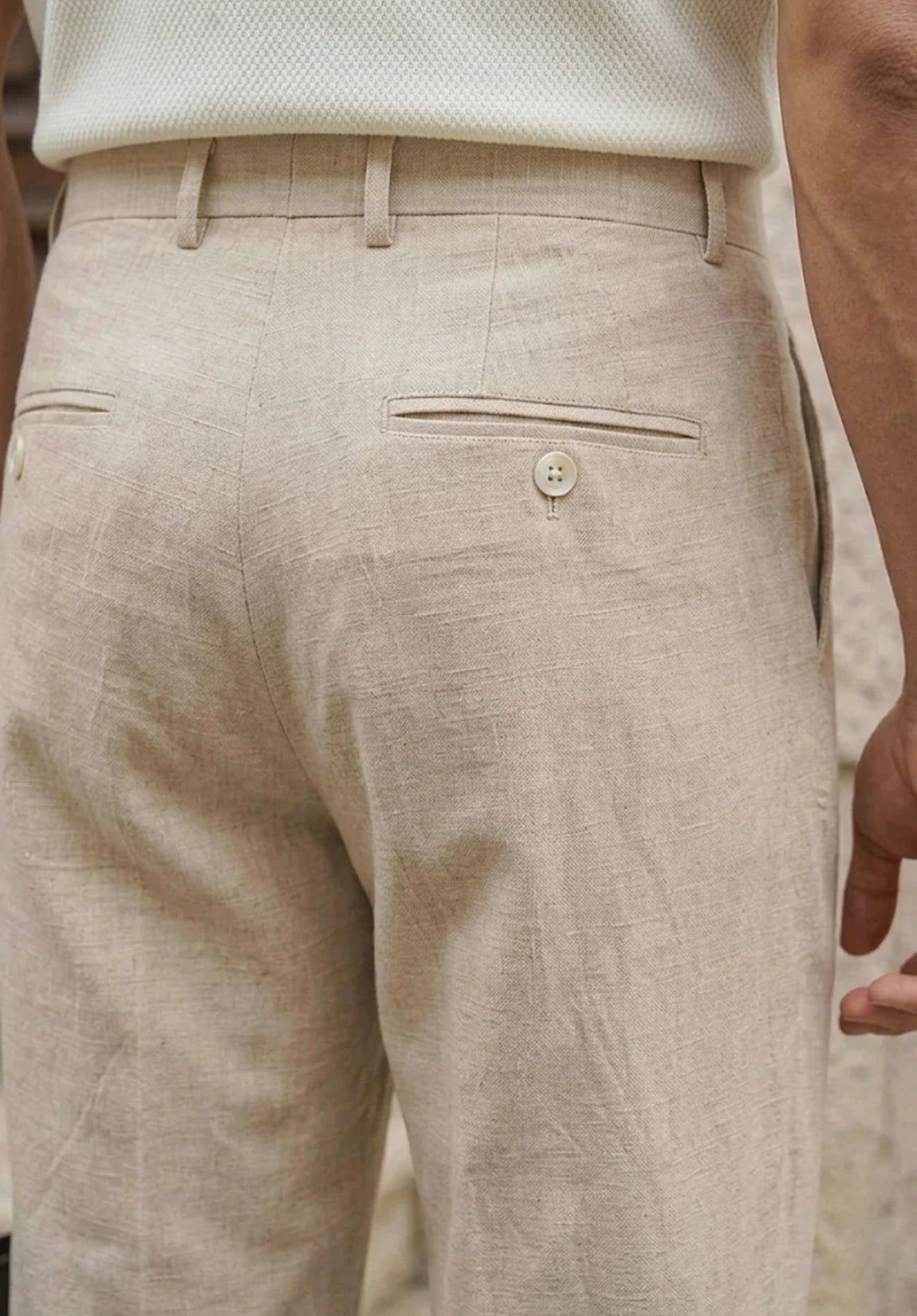 Beige Anzughose aus Leinen mit doppelter Bundfalte für Herren