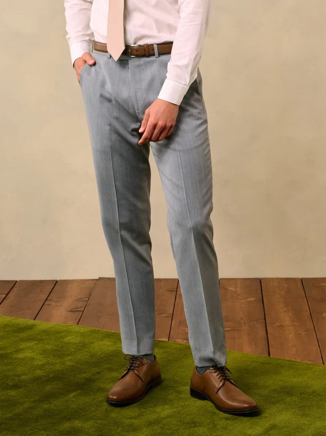 Hellgraue Slim-Fit-Anzughose für Herren mit feinen Streifen